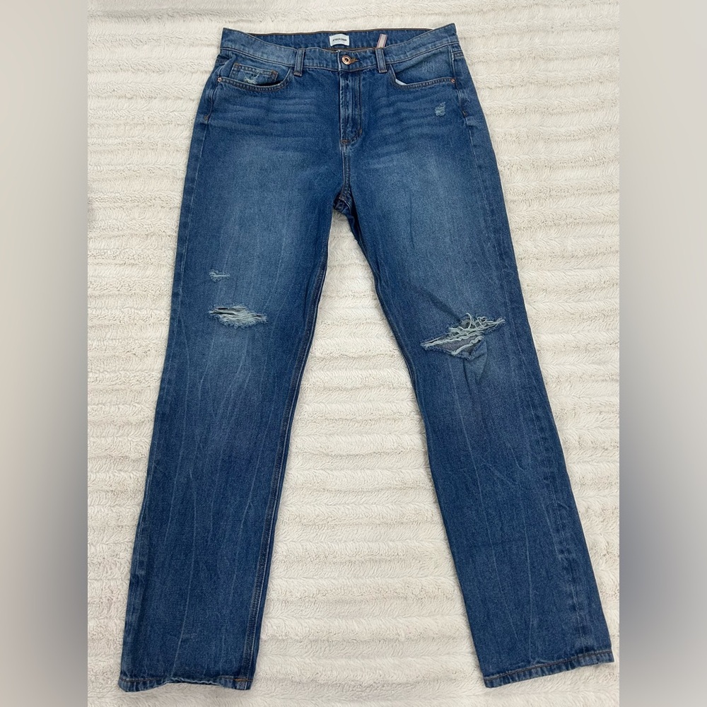 Sneak Peek Straight Blue Distressed Women Jeans